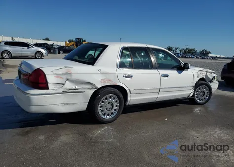 2003 Mercury Grand Marquis Gs z USA, uszkodzony, nr VIN 2MEFM74W13X607924